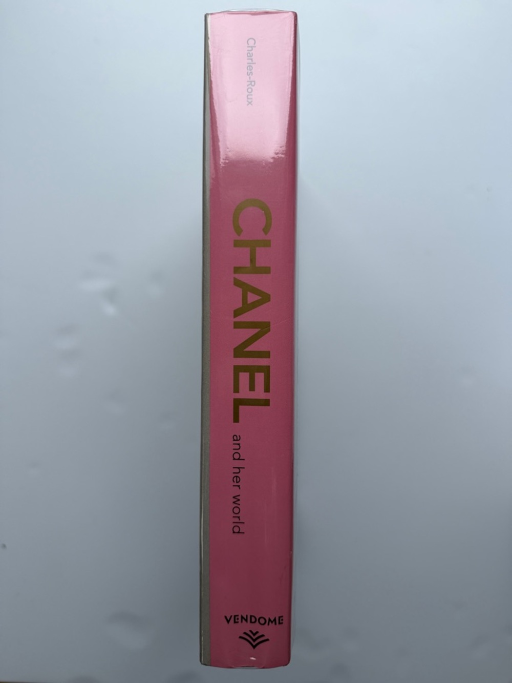 CHANEL and Her World: Friends, Fashion, and Fame Book - Picture 3 of 7